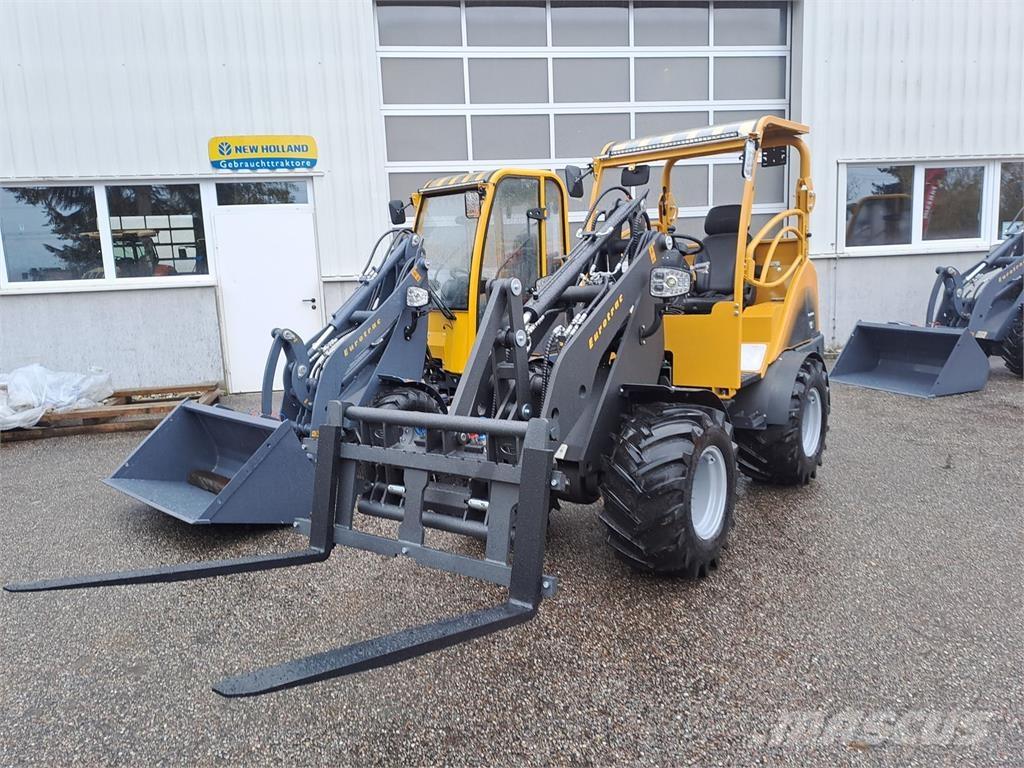 Eurotrac W 12 S لوادر وحفارات أمامية