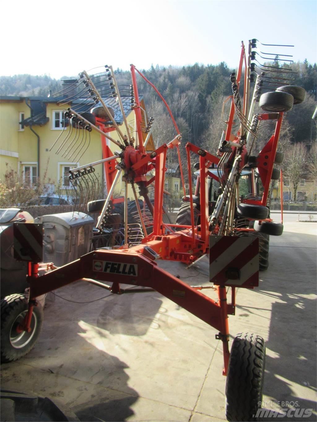 Fella TS 800 معدات حصد
