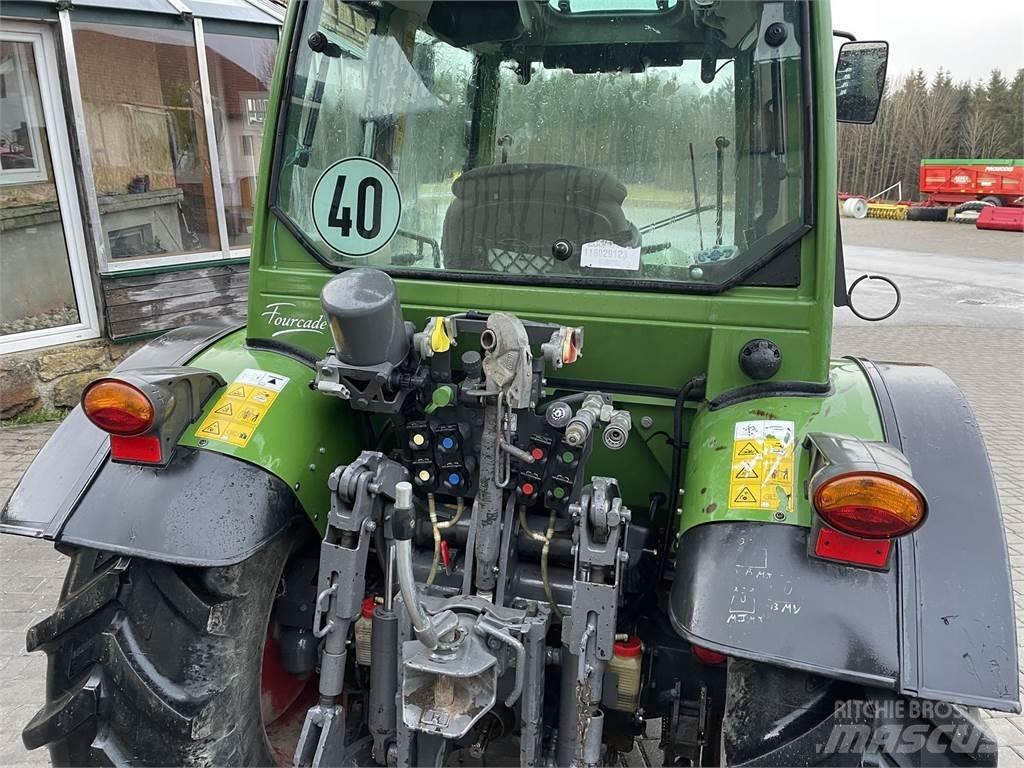 Fendt 211 PA PROFI الجرارات