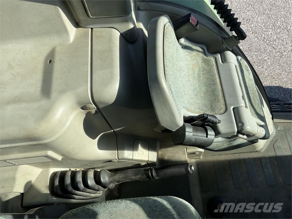 Fendt 412 Vario الجرارات