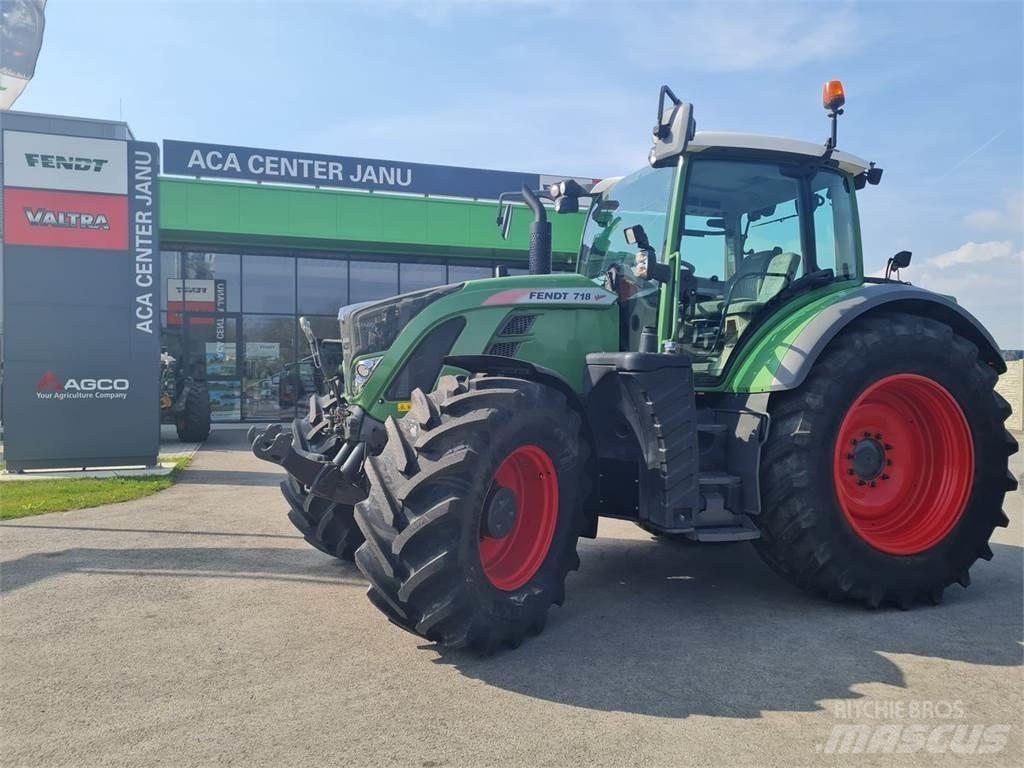 Fendt 718 Vario الجرارات