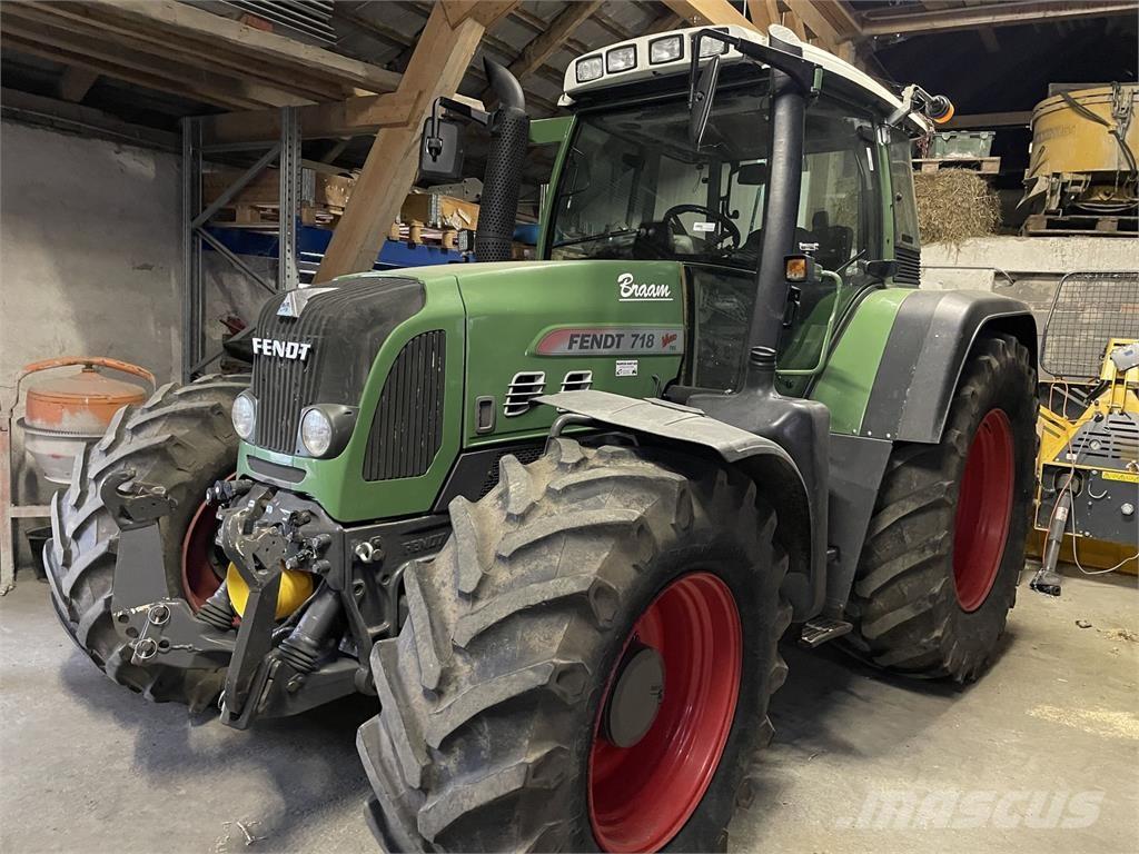 Fendt 718 Vario الجرارات