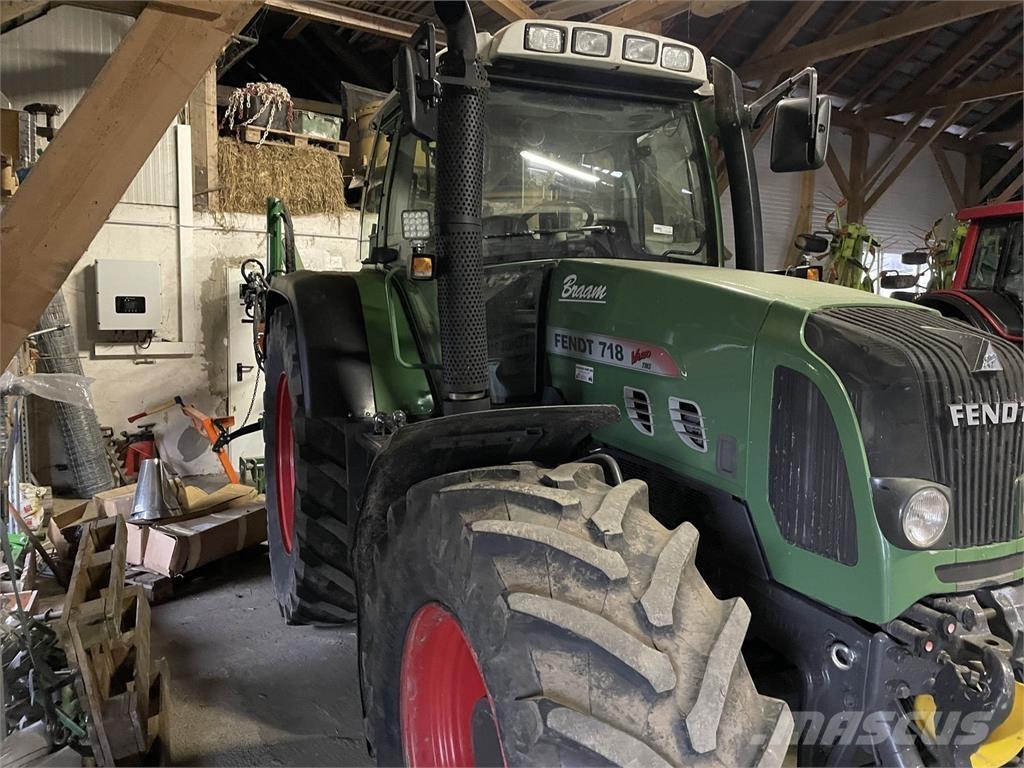Fendt 718 Vario الجرارات