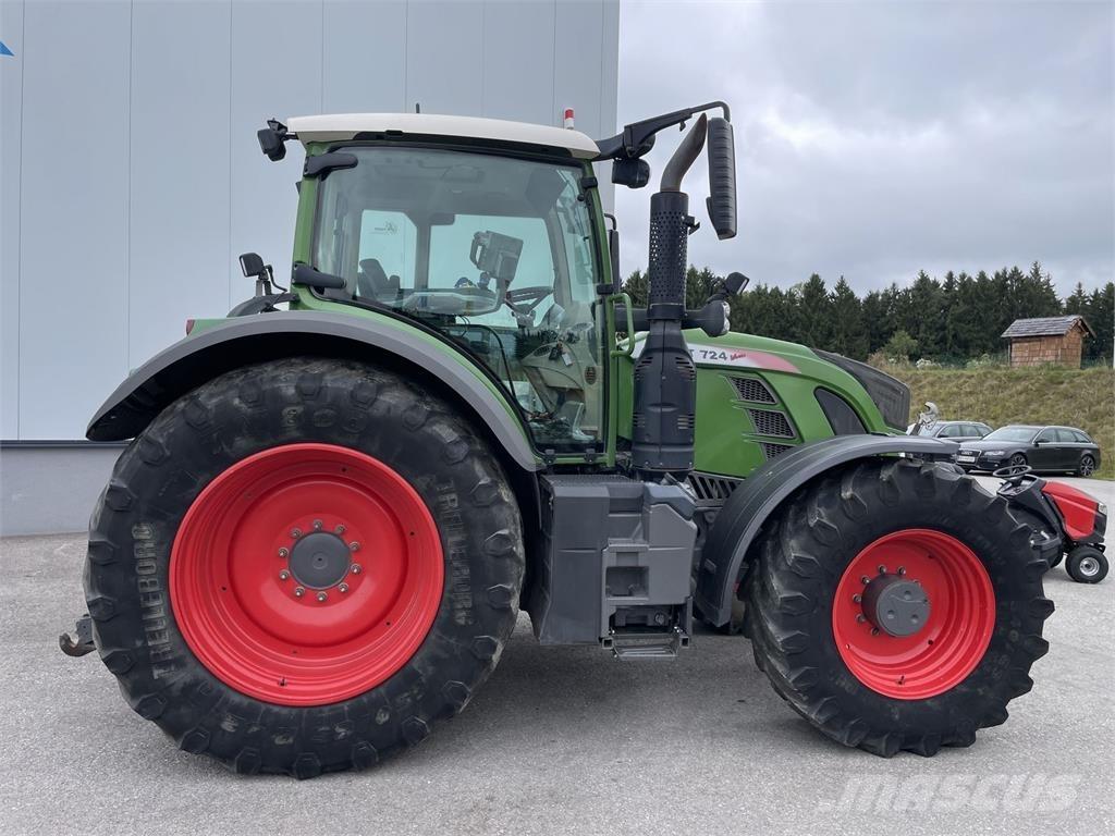 Fendt 724 Vario الجرارات