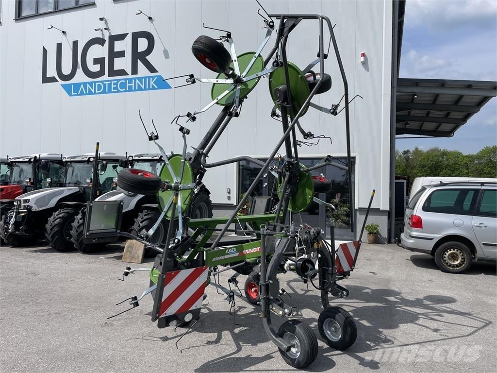 Fendt Lotus 770 مكابس وميبسات التبن