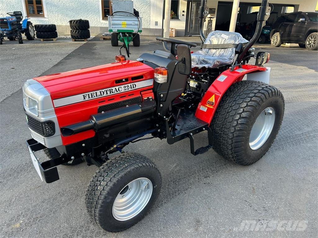  Fieldtrac 224D الجرارات