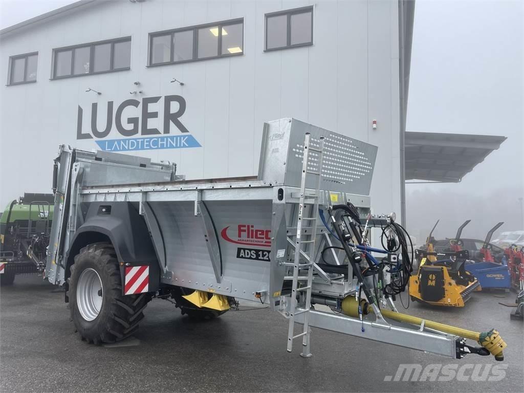 Fliegl ADS 120 معدات توزيع السماد العضوي