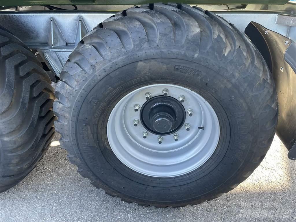 Fliegl TMK 160 FOX مقطورات أخرى