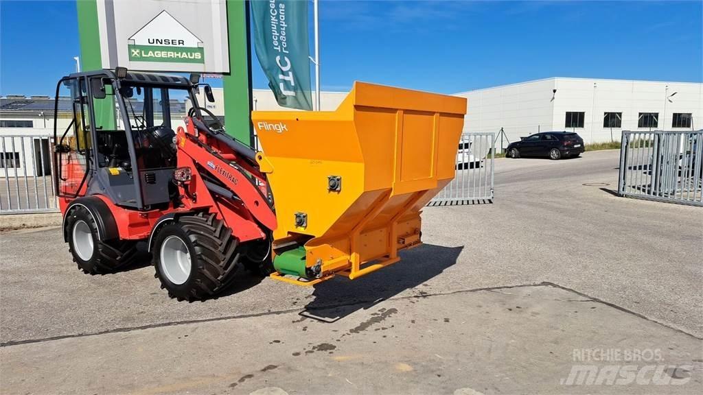  Flingk KSS 1500 ماكينات وملحقات مواش أخرى