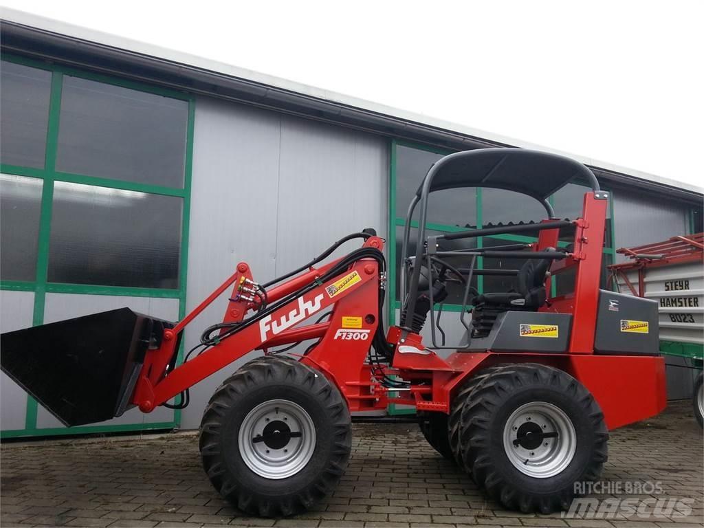Fuchs F 1300 لوادر وحفارات أمامية