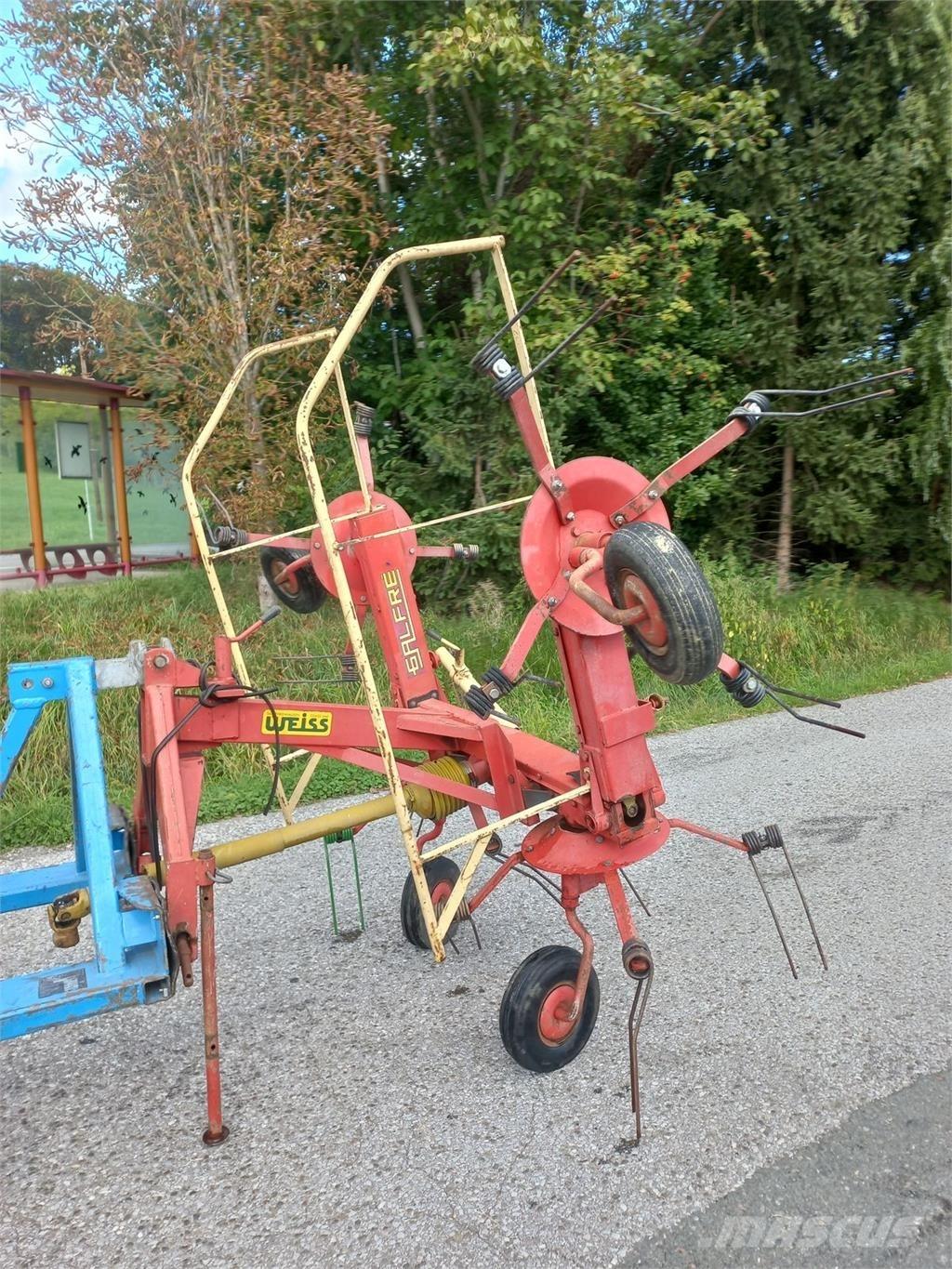 Galfre 450 مكابس وميبسات التبن