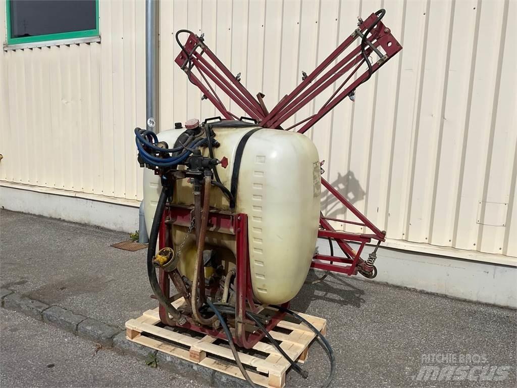 Hardi NK 600 الرشاشات