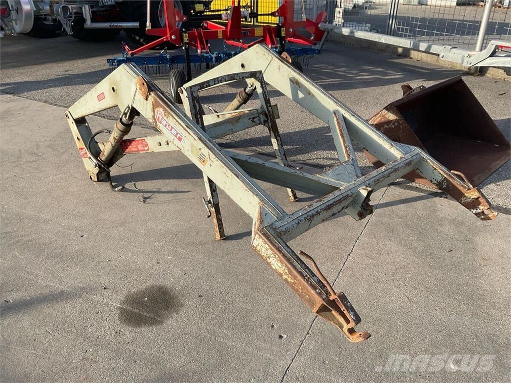 Hauer MH 120 ملحقات أمامية للوادر