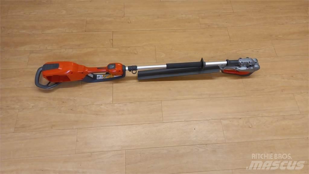 Husqvarna 520i HE3 ماكينات أخرى لتجهيز الأراضي
