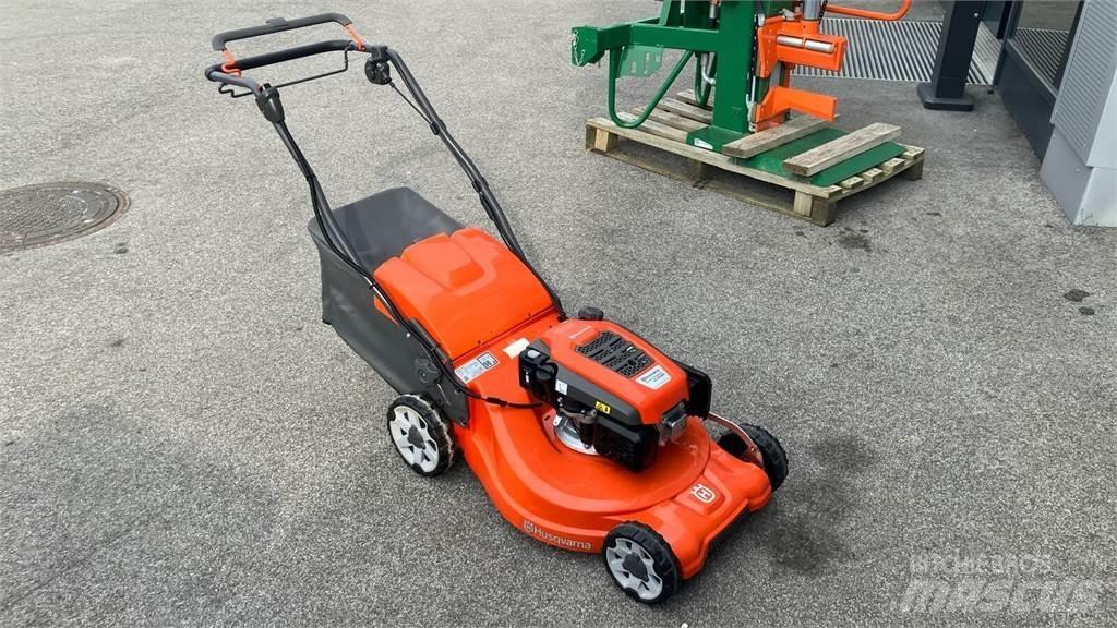 Husqvarna LC 353VE ركوب الحشائش