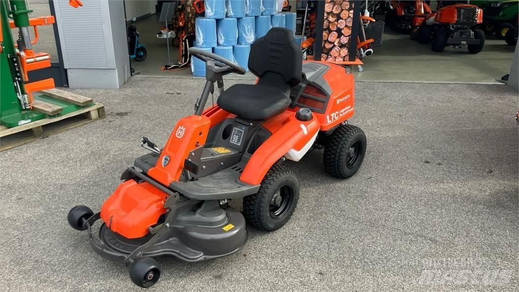 Husqvarna R 214TC ماكينات أخرى لتجهيز الأراضي