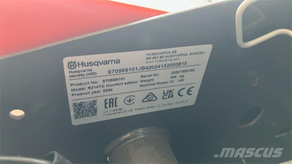 Husqvarna R 214TC ماكينات أخرى لتجهيز الأراضي