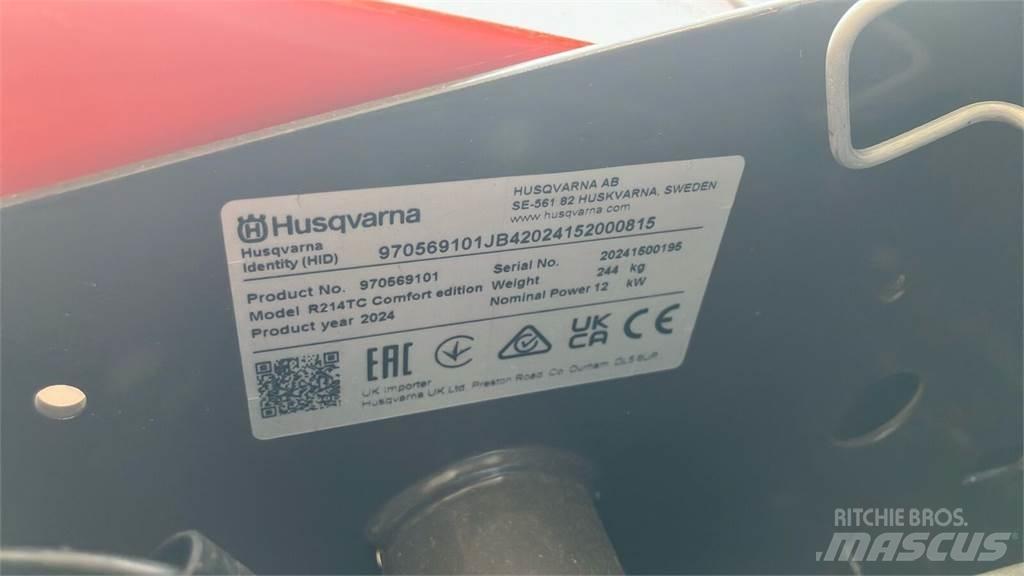 Husqvarna R 214TC ماكينات أخرى لتجهيز الأراضي