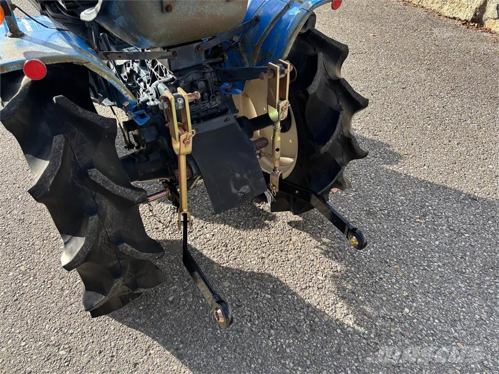 Iseki TX155F الجرارات