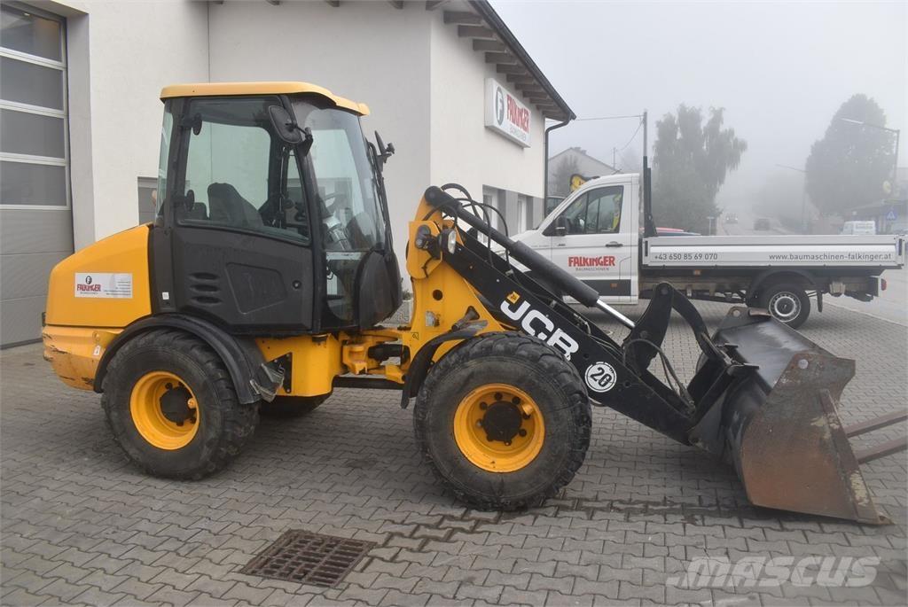 JCB 406 لوادر بعجل