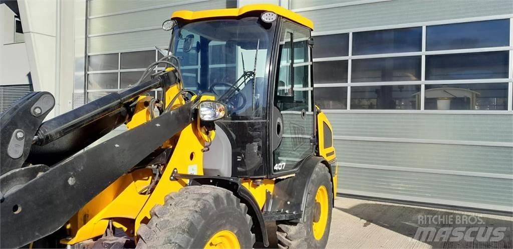 JCB 407 لوادر بعجل