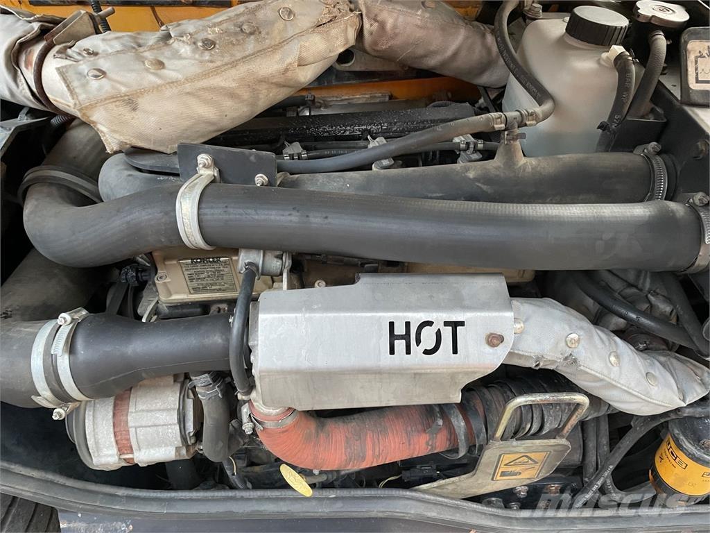 JCB 525 - 60 مناولات متداخلة