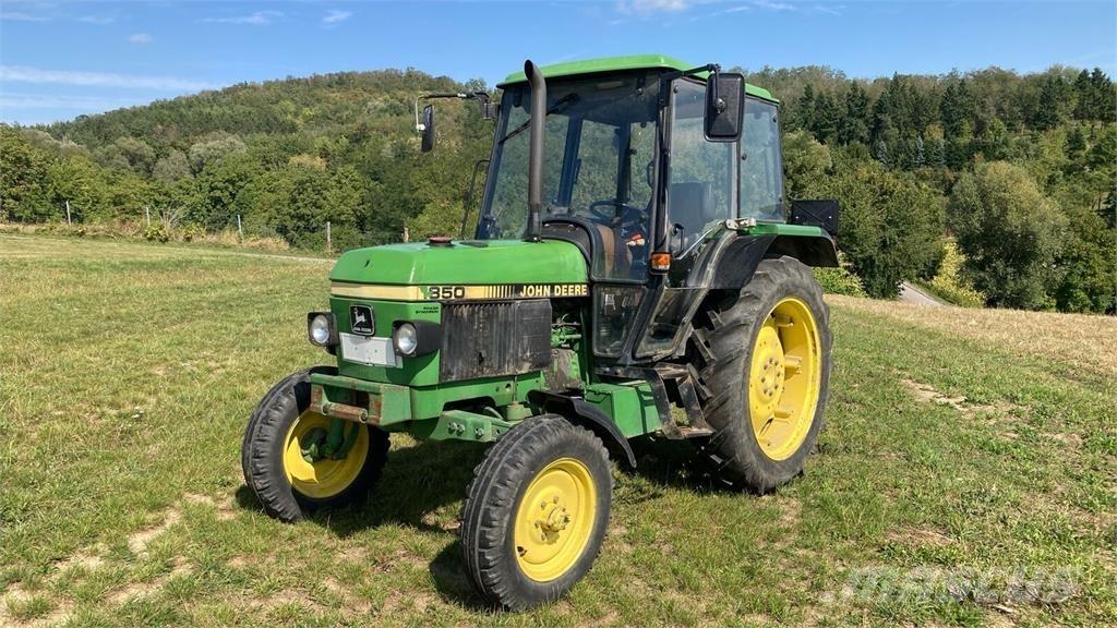 John Deere 1850 الجرارات