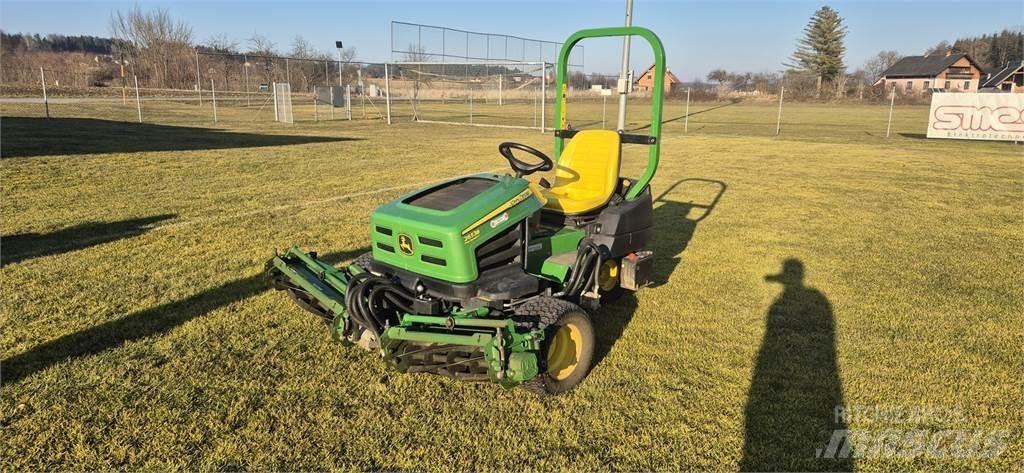 John Deere 2653 B ماكينات أخرى لتجهيز الأراضي