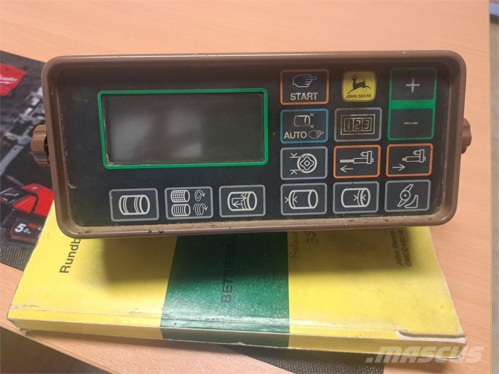 John Deere 570 محزمات مستديرة
