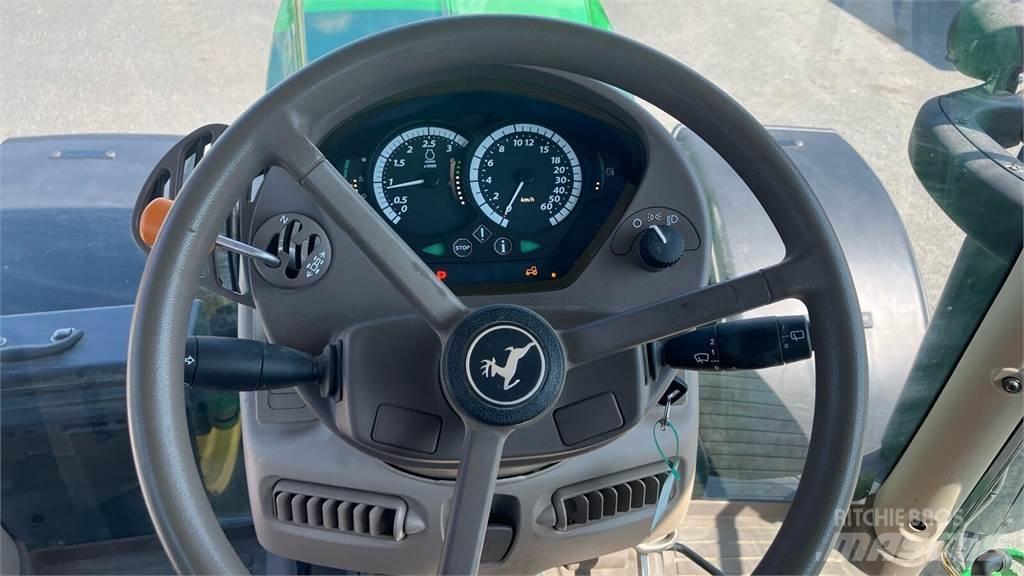 John Deere 6110R الجرارات