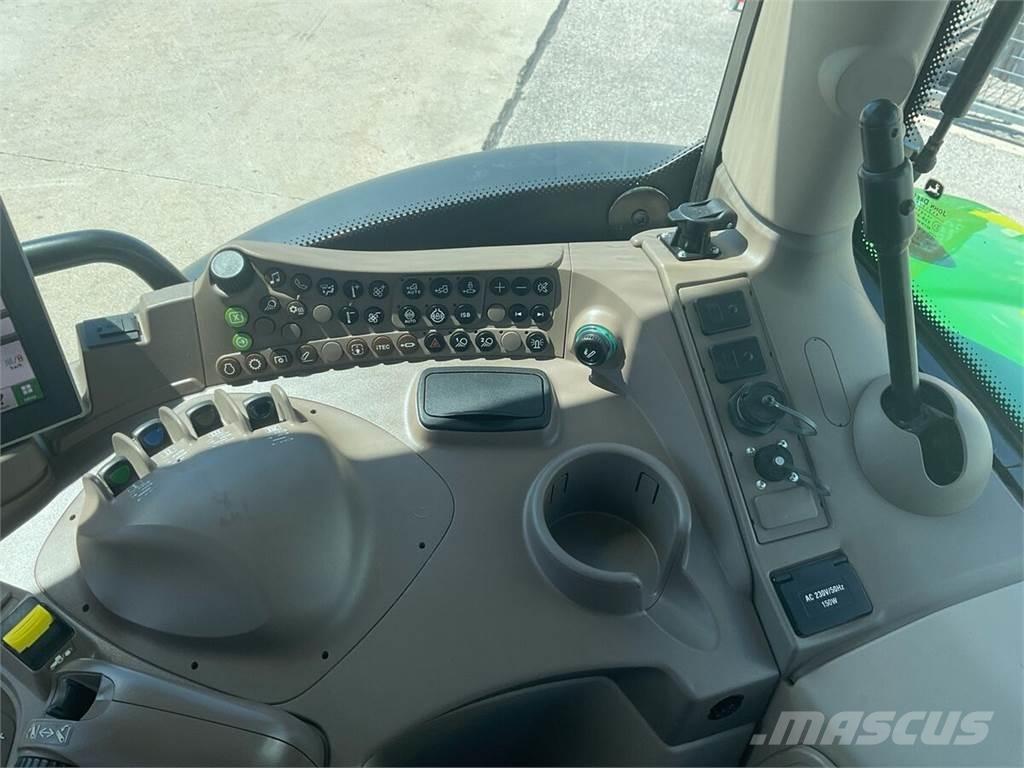 John Deere 6110R الجرارات