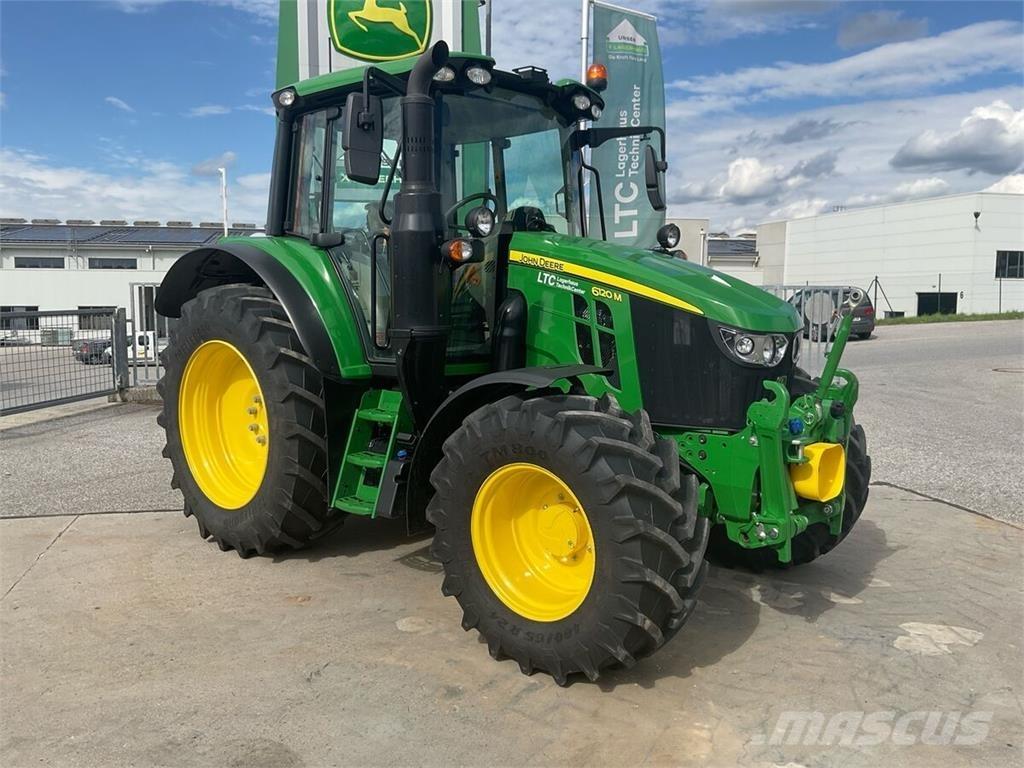 John Deere 6120M الجرارات