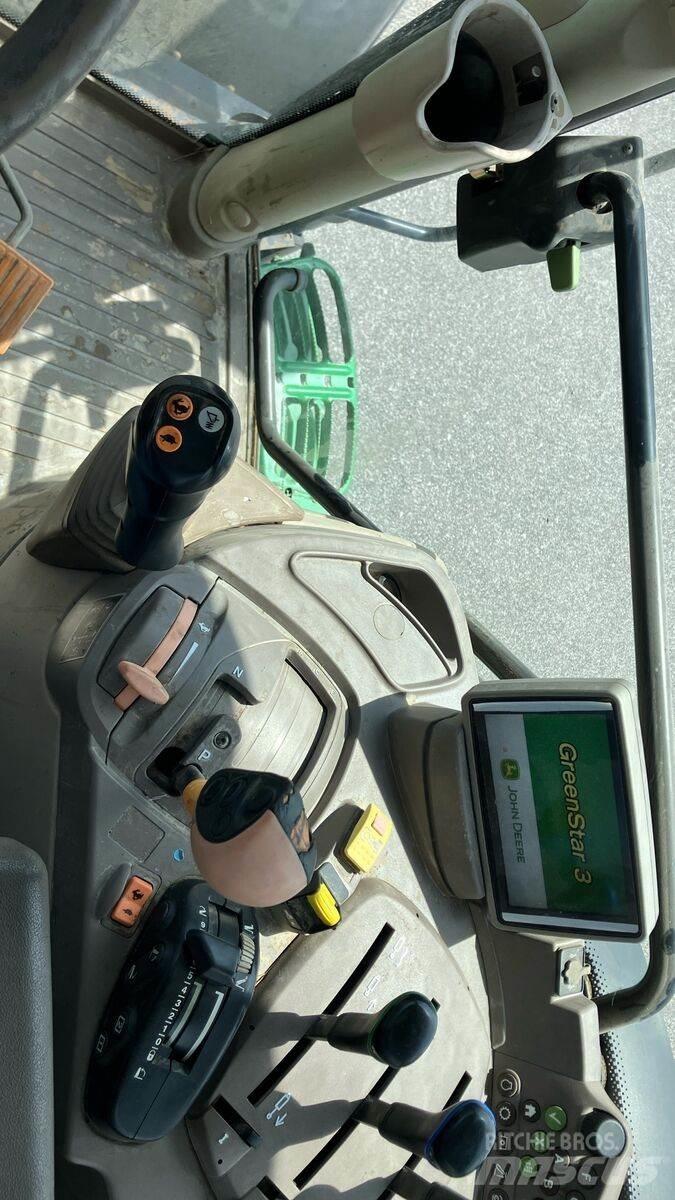 John Deere 6130R الجرارات
