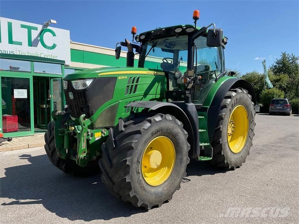 John Deere 6210R الجرارات