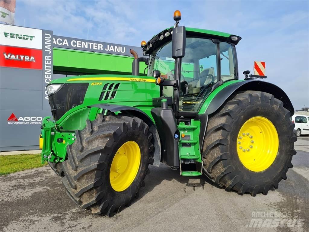 John Deere 6215R الجرارات