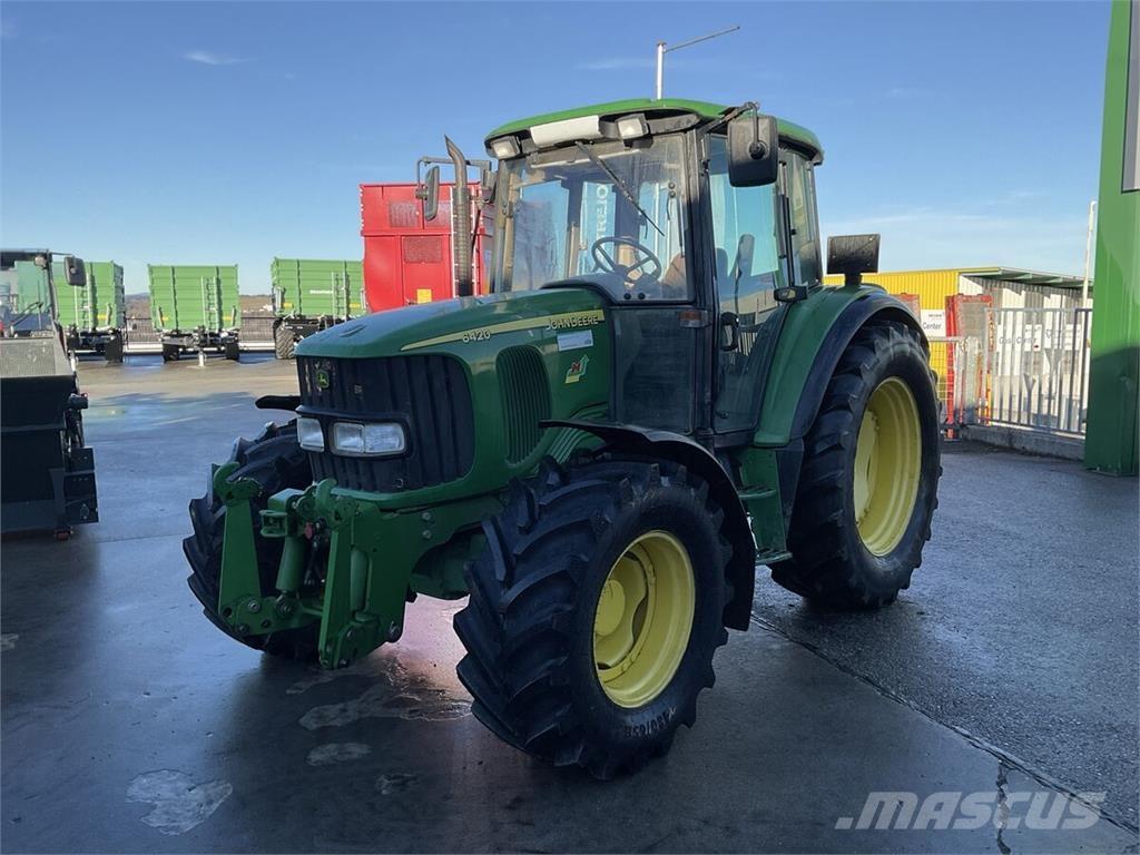 John Deere 6420 SE الجرارات