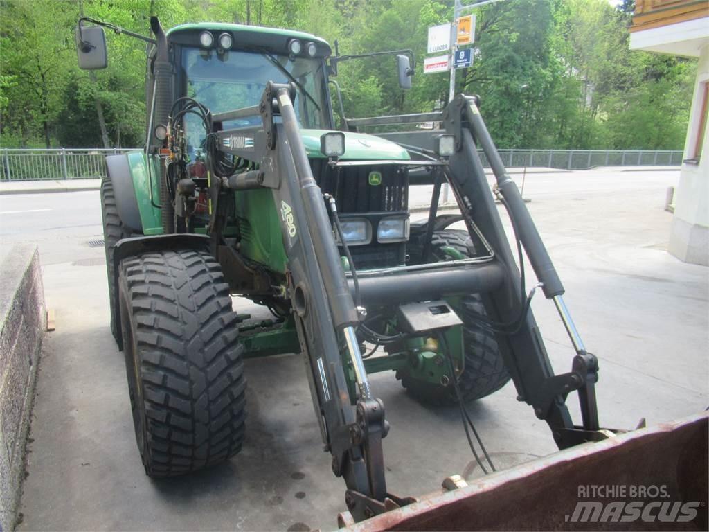 John Deere 6620 الجرارات