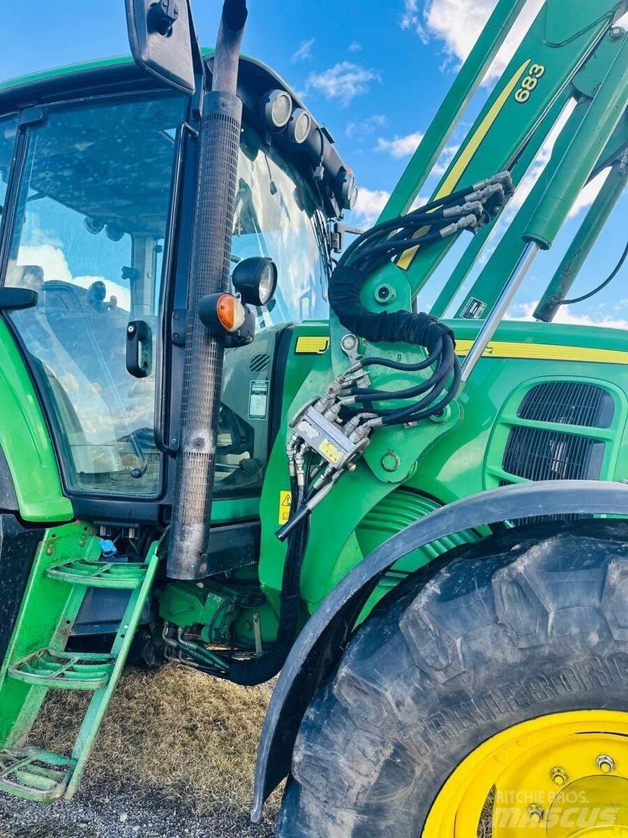 John Deere 6630 الجرارات