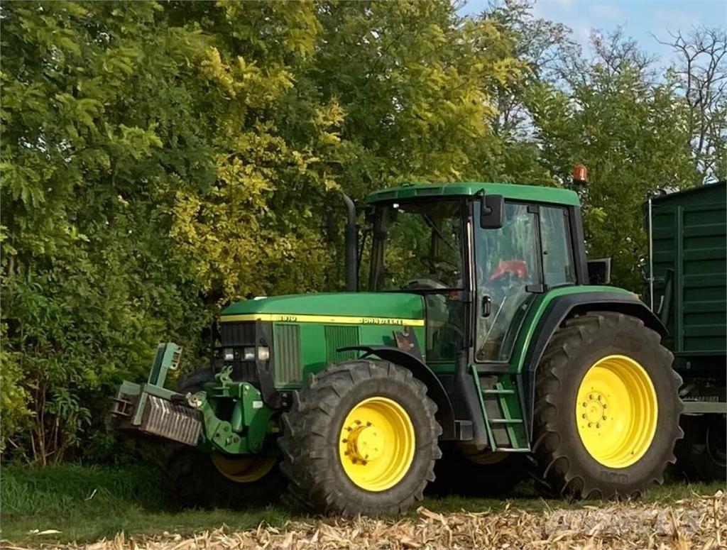 John Deere 6910 الجرارات
