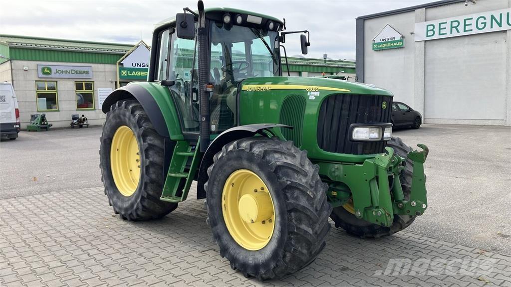 John Deere 6920 الجرارات