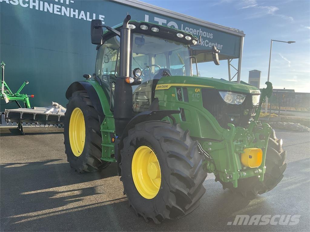 John Deere 6R 110 الجرارات