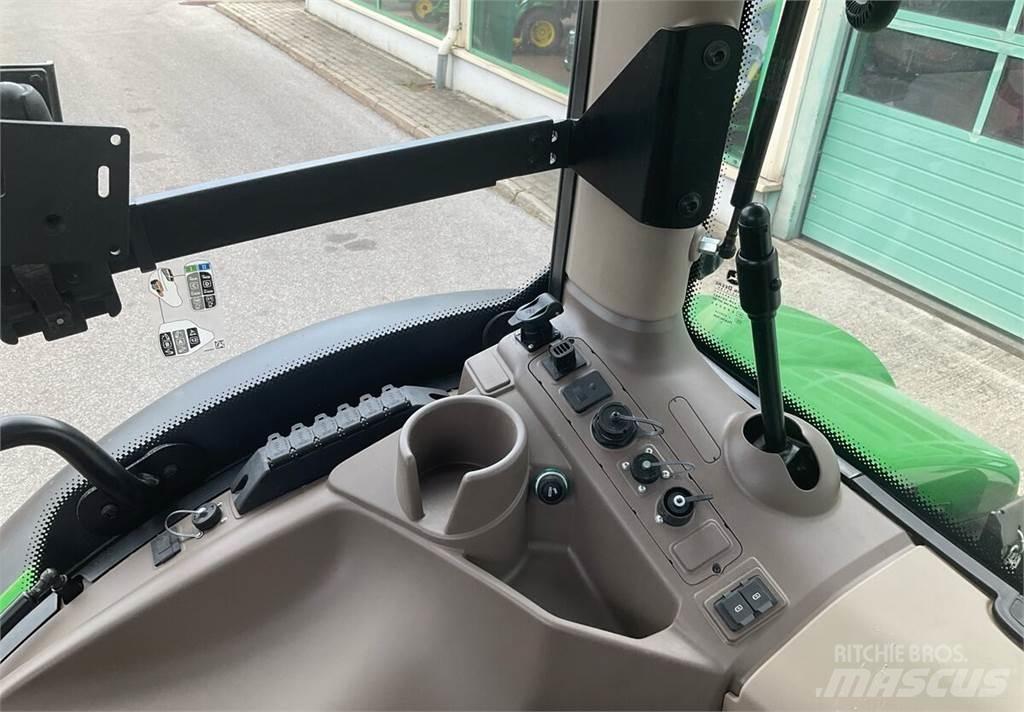 John Deere 6R 150 الجرارات