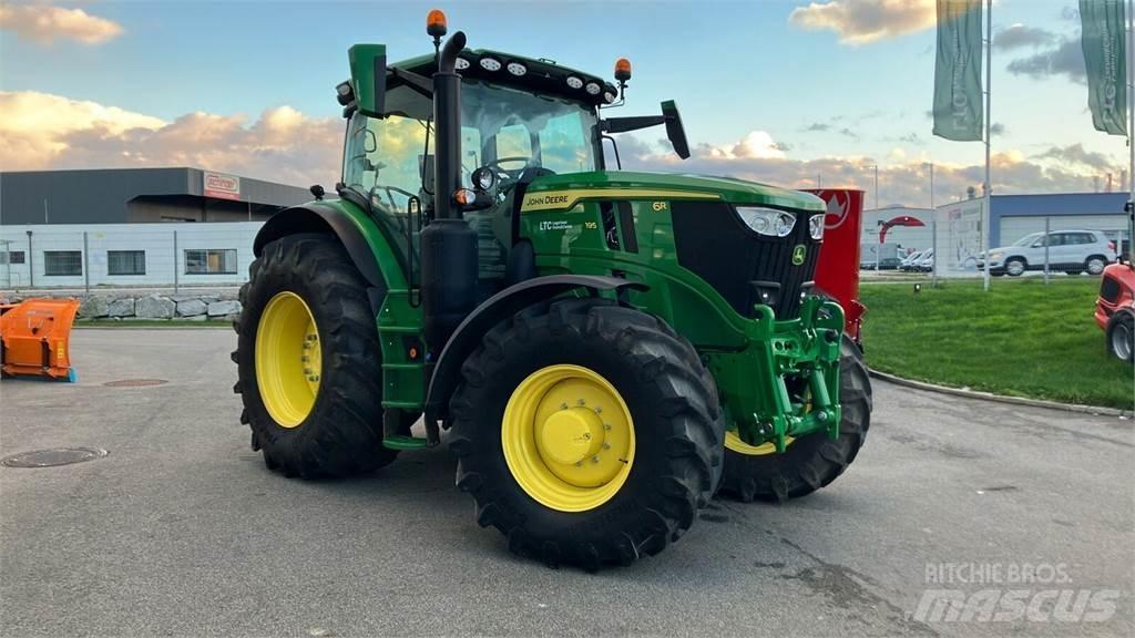 John Deere 6R 195 الجرارات