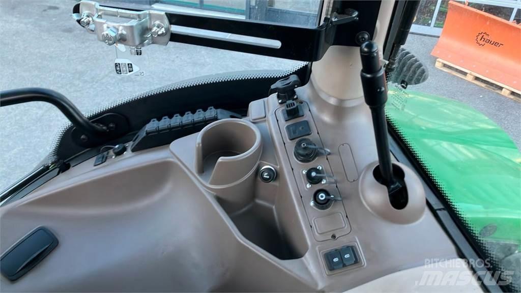 John Deere 6R 195 الجرارات