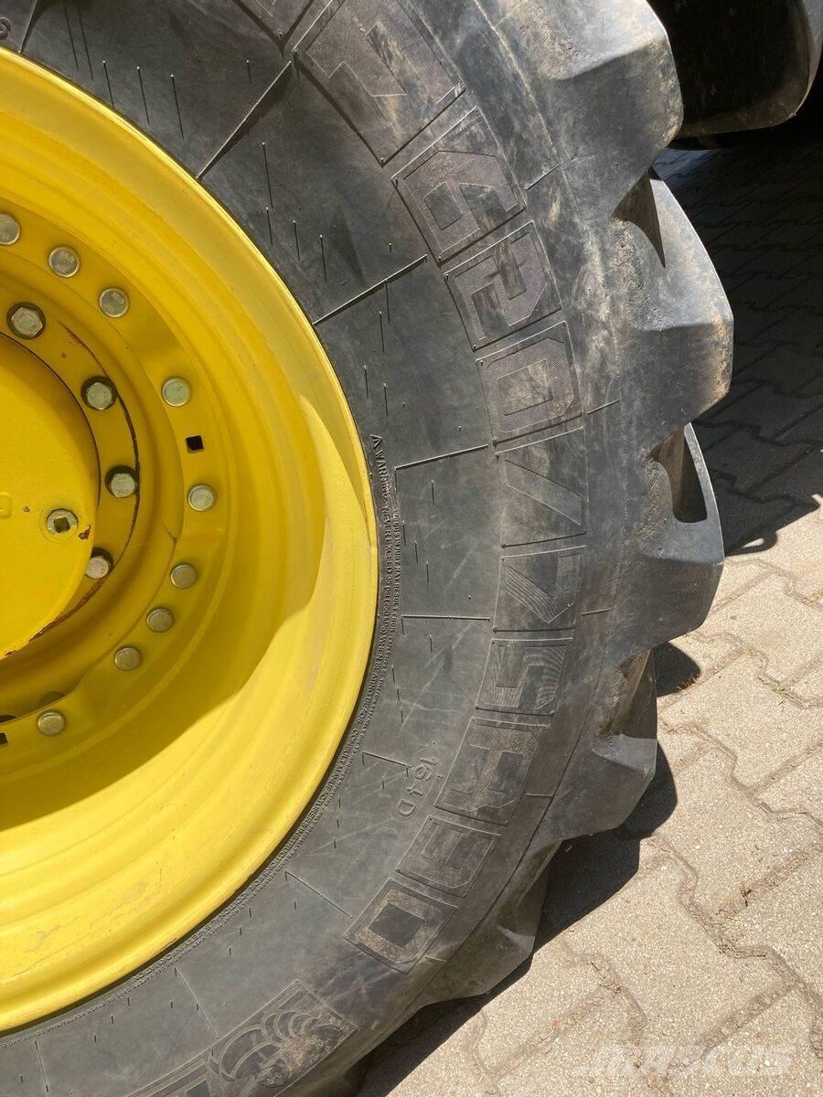 John Deere 7290R الجرارات