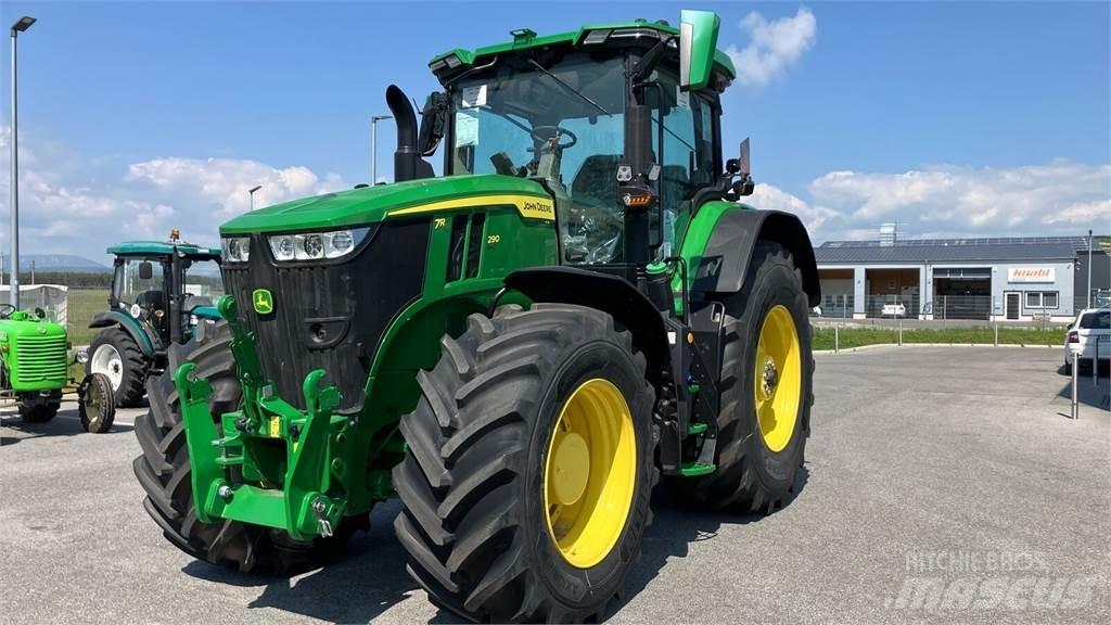 John Deere 7R 290 الجرارات