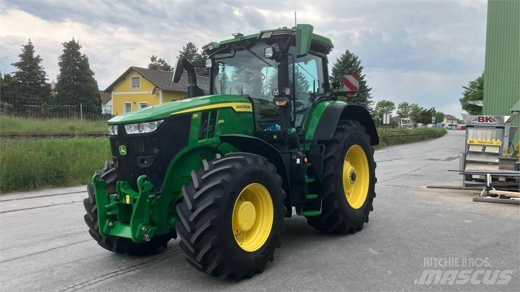 John Deere 7R 290 الجرارات