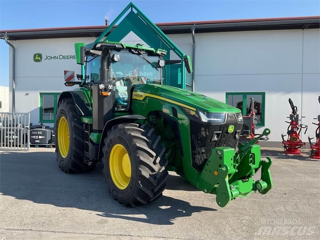 John Deere 8R 410 الجرارات