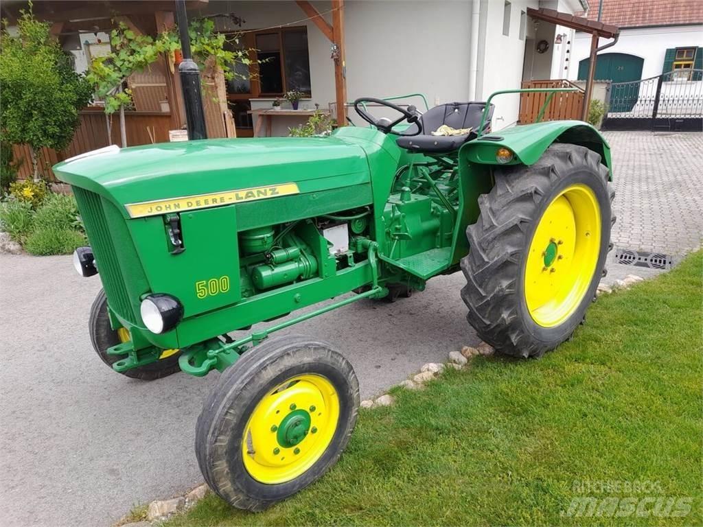 John Deere Lanz 500 الجرارات