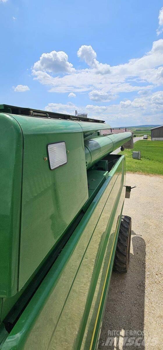 John Deere T550 حصادات